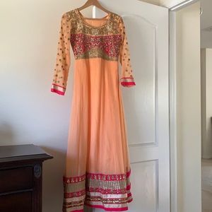 Beautiful orange and pink Anarki dress! Comes with pants and duputaa!
